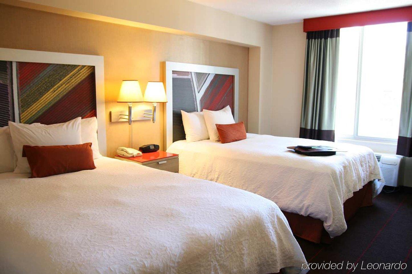 Hampton Inn Manhattan Chelsea New York Phòng bức ảnh