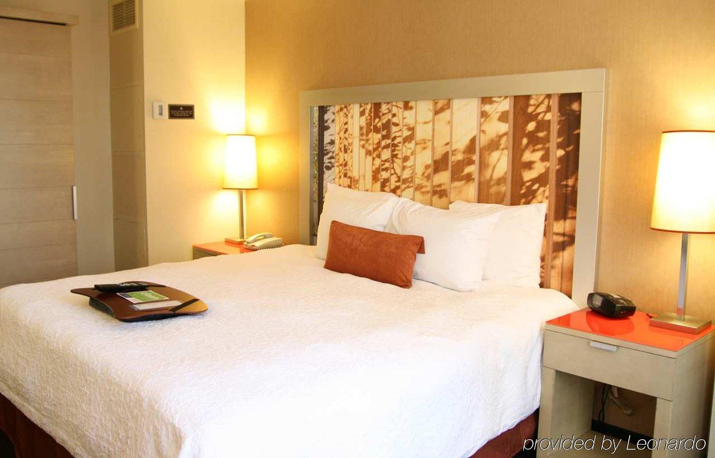 Hampton Inn Manhattan Chelsea New York Phòng bức ảnh