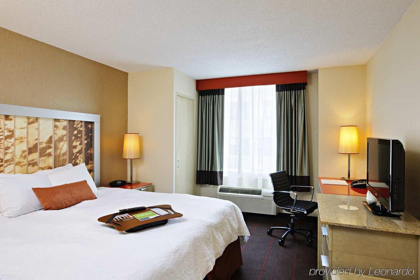 Hampton Inn Manhattan Chelsea New York Phòng bức ảnh